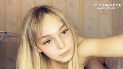 Insatiable schoolgirl muab crushing pulsating qhov ncauj creampay rau hauv chav kawm ntawv